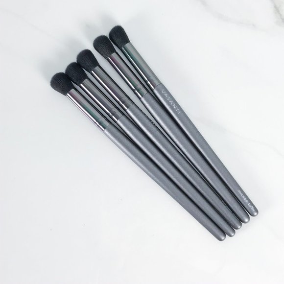 vasanti concealer buffer